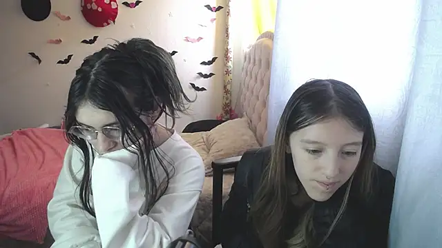 Briar y Blair online show from 03-05-26, 02:35