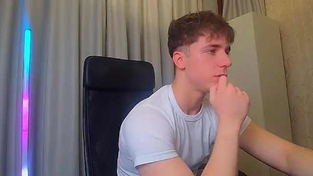 KellenWest online show from 03-16-26, 05:44