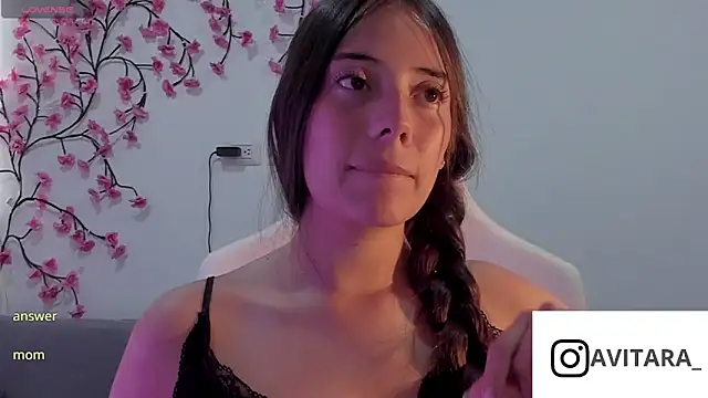 Snapshot of vanesita_ chatting on 07-29-26, 07:01 vanesita online show from 07-29-26, 07:01