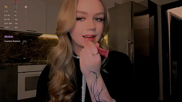 Snapshot of my_liss chatting on 02-18-26, 09:00 my liss online show from 02-18-26, 09:00