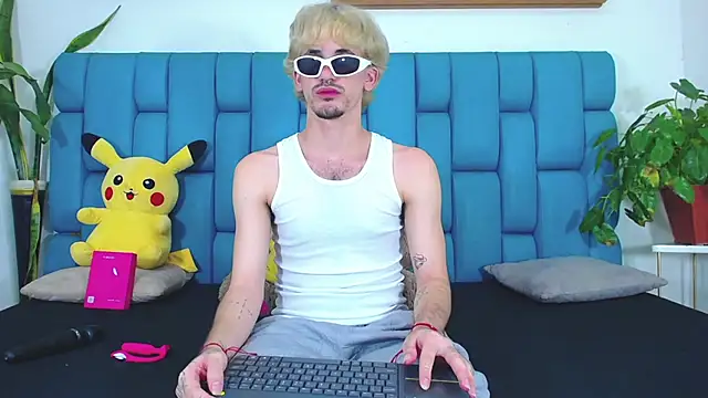 boy Dirty X online show from 07-10-26, 05:12