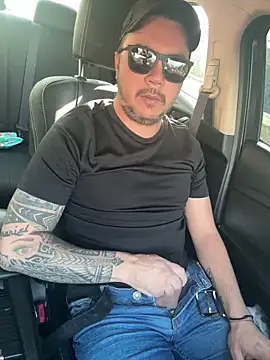 Snapshot of Diegohernan17 chatting on 05-15-26, 09:22 Diegohernan17 online show from 05-15-26, 09:22