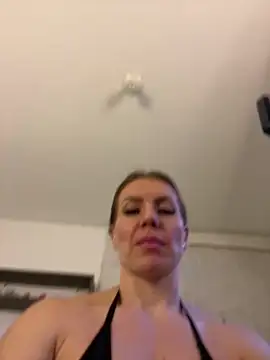 Natalia Fit online show from 05-25-26, 05:13