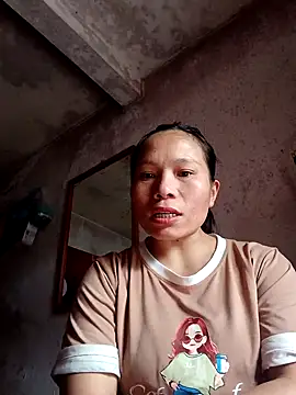 Lila-002 online show from 12-17-25, 01:55