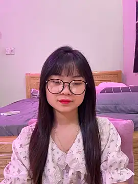    KARA    online show from 04-08-26, 03:06