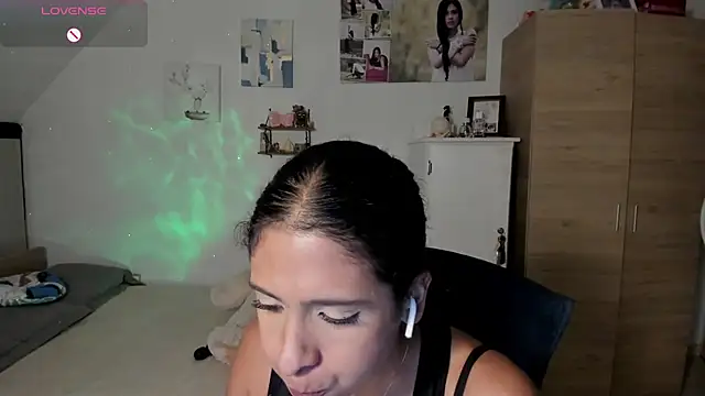 VEROSlen- online show from 05-17-26, 03:48