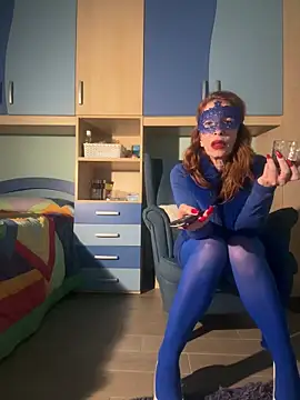 Snapshot of JessicaQueenFire chatting on 03-06-26, 07:21 JessicaQueenFire online show from 03-06-26, 07:21