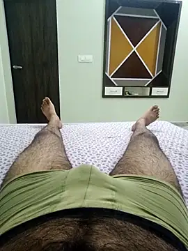 Tall7boy7 online show from 04-13-26, 05:18