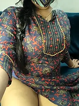 Snapshot of SSiya- chatting on 05-02-26, 07:41 SSiya- online show from 05-02-26, 07:41