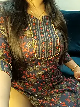 Snapshot of SSiya- chatting on 05-21-26, 07:32 SSiya- online show from 05-21-26, 07:32
