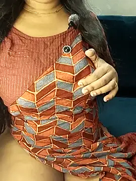 Snapshot of SSiya- chatting on 05-23-26, 07:29 SSiya- online show from 05-23-26, 07:29