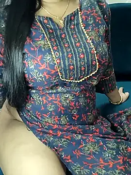 Snapshot of SSiya- chatting on 06-07-26, 08:45 SSiya- online show from 06-07-26, 08:45