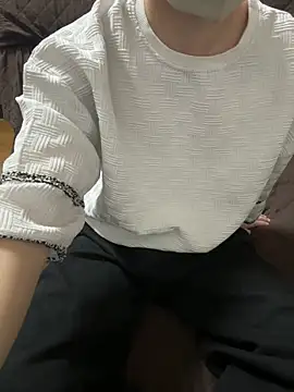 Snapshot of tubasa1216 chatting on 03-06-26, 12:01 tubasa1216 online show from 03-06-26, 12:01