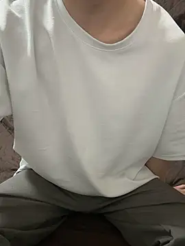 Snapshot of tubasa1216 chatting on 03-22-26, 12:08 tubasa1216 online show from 03-22-26, 12:08