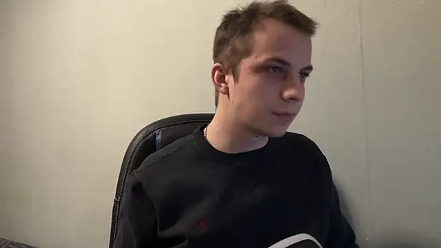 Snapshot of Markooaa chatting on 02-11-26, 06:57 Markooaa online show from 02-11-26, 06:57