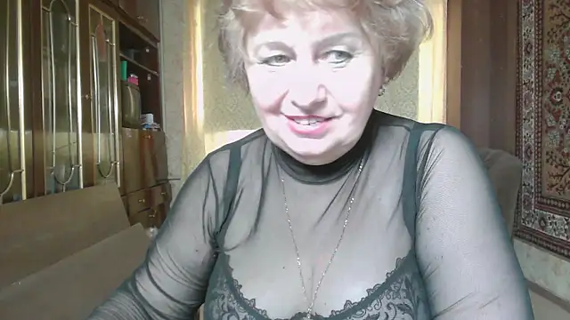 Snapshot of Casey_peach chatting on 07-20-26, 11:34 Casey peach online show from 07-20-26, 11:34
