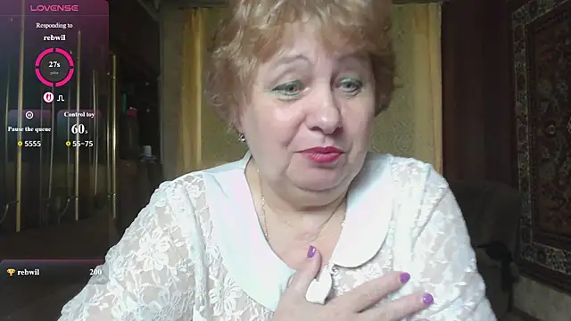 Snapshot of Casey_peach chatting on 07-30-26, 07:07 Casey peach online show from 07-30-26, 07:07