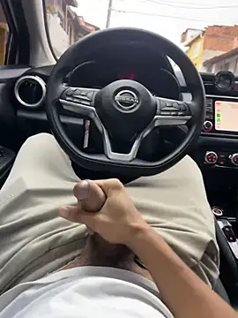 HotWhisper22 online show from 04-25-26, 11:35