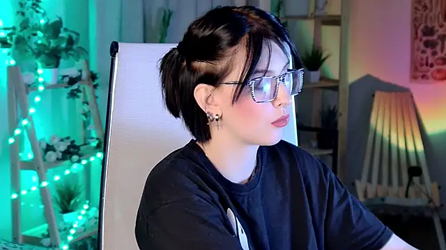 ElenaSomerhalder online show from 01-09-26, 09:56