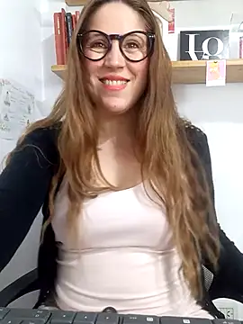 SofiEsteves online show from 04-22-26, 03:02