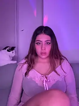 Snapshot of justmariee chatting on 01-12-26, 02:28 justmariee online show from 01-12-26, 02:28