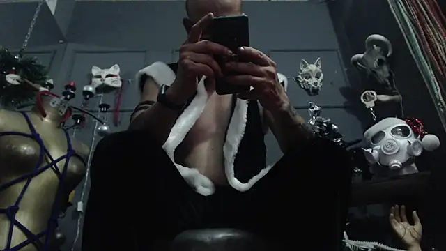 zain  kreigger69 online show from 12-19-25, 03:02