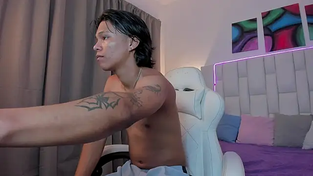 AndyKings 1 online show from 04-06-26, 03:26