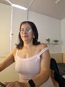 christy ant online show from 04-20-26, 06:31