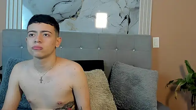 alex xhunter online show from 04-19-26, 07:16