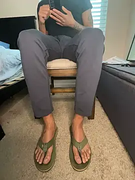 Kingbertfeet online show from 02-01-26, 12:48