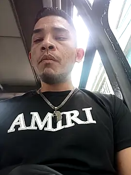 Snapshot of Gloryholeroom chatting on 03-17-26, 08:01 Gloryholeroom online show from 03-17-26, 08:01