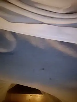 Snapshot of xaxaxa91 chatting on 12-18-25, 12:44 xaxaxa91 online show from 12-18-25, 12:44