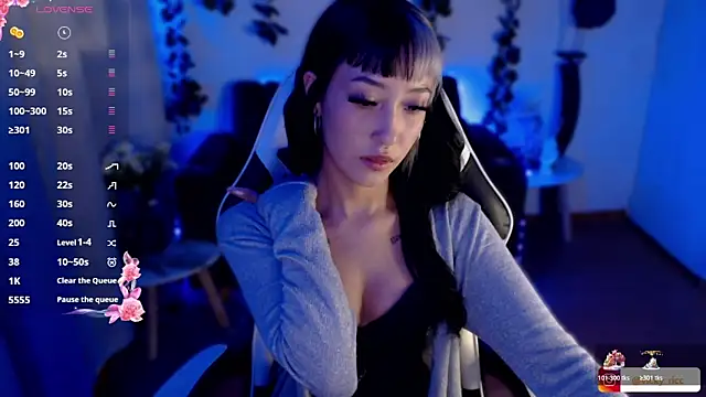 Snapshot of viicky_r chatting on 01-05-26, 08:12 viicky r online show from 01-05-26, 08:12