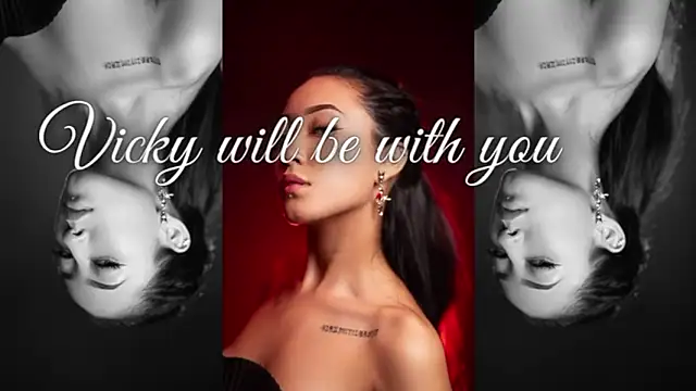 Snapshot of viicky_r chatting on 01-07-26, 04:59 viicky r online show from 01-07-26, 04:59