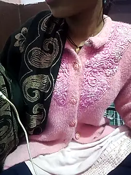 Snapshot of Tanya_mital12 chatting on 01-18-26, 05:00 Tanya mital12 online show from 01-18-26, 05:00