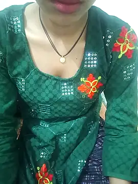 Snapshot of Tanya_mital12 chatting on 02-19-26, 04:30 Tanya mital12 online show from 02-19-26, 04:30