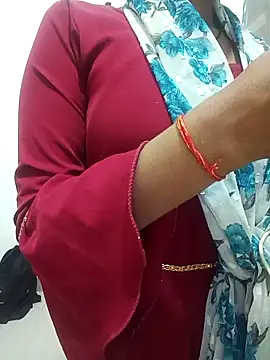 Snapshot of Tanya_mital12 chatting on 02-23-26, 05:05 Tanya mital12 online show from 02-23-26, 05:05