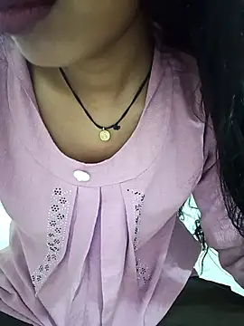 Snapshot of Tanya_mital12 chatting on 02-25-26, 04:44 Tanya mital12 online show from 02-25-26, 04:44