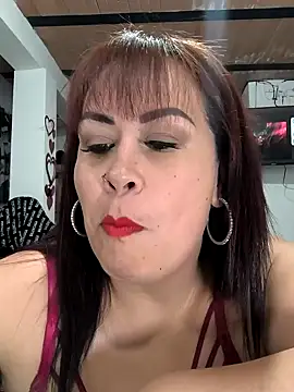 Snapshot of Natymendoza998 chatting on 05-11-26, 10:51 Natymendoza998 online show from 05-11-26, 10:51