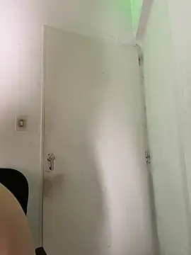 LaliMoonn online show from 05-18-26, 07:20