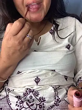 missmisha01 online show from 03-08-26, 04:11