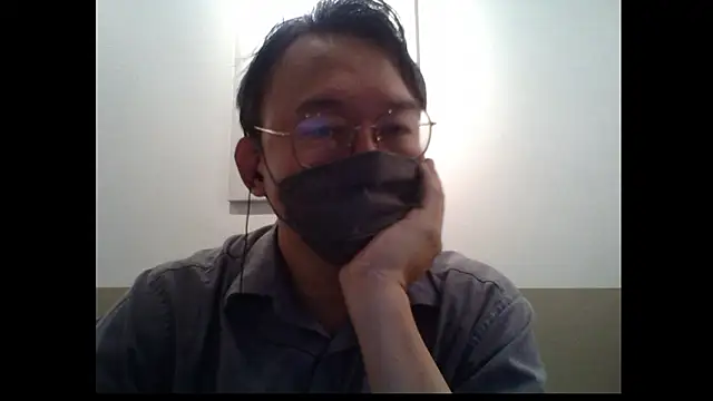 Snapshot of littlegoddyboy chatting on 01-08-26, 02:58 littlegoddyboy online show from 01-08-26, 02:58