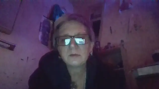 becky1111 online show from 04-08-26, 06:13