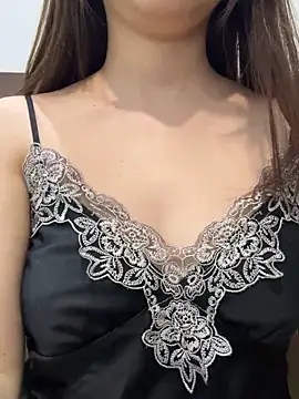 Zinmeo20 online show from 04-21-26, 08:42