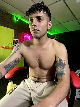 JustynAle2025 online show from 01-11-26, 03:55