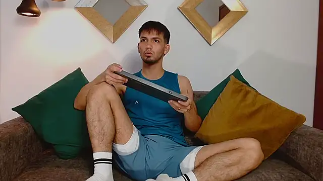 HarryFosster online show from 12-22-25, 06:38