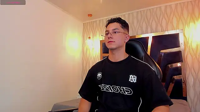 Noah Clarkk online show from 03-20-26, 05:18