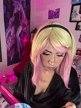 Sky Girl LS online show from 04-21-26, 02:04