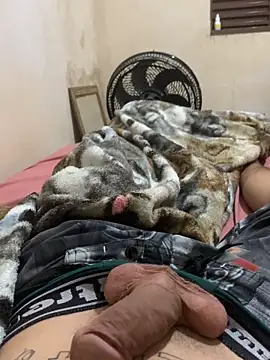 Snapshot of heitorpaugrande chatting on 02-27-26, 02:55 heitorpaugrande online show from 02-27-26, 02:55