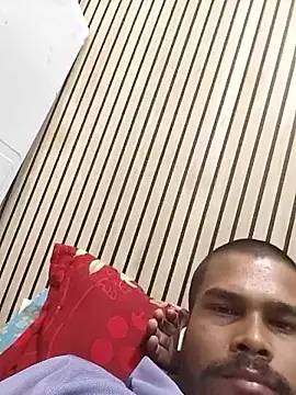 Snapshot of rahul8827 chatting on 02-11-26, 02:00 rahul8827 online show from 02-11-26, 02:00